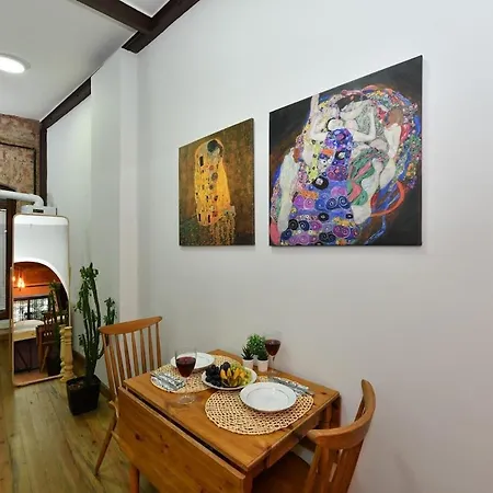 Wooden Style Ac Galata Apartment *