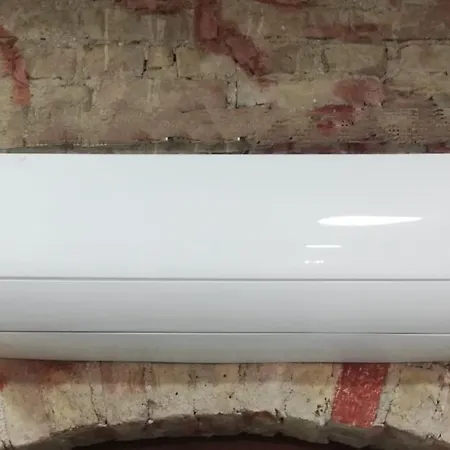 Wooden Style Ac Galata Apartment