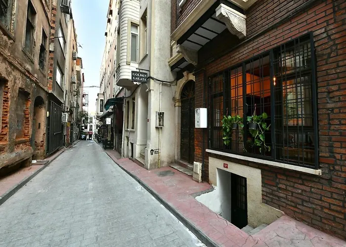 Wooden Style Ac Galata