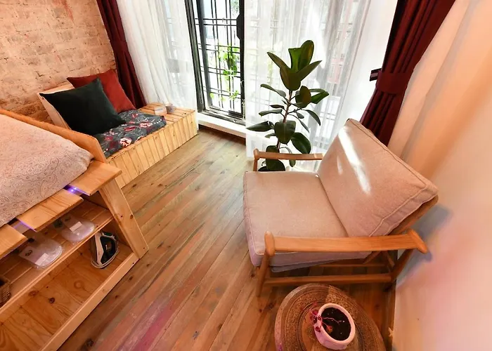 Wooden Style Ac Galata *